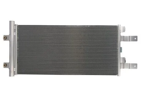 Радіатор кондиціонера THERMOTEC KTT110679 (фото 1)