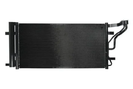 Конденсатор кондиціонера (з осушувачем) HYUNDAI ELANTRA VI, I30 1.0-1.6D 02.16- THERMOTEC KTT110815 (фото 1)