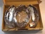 Колодки барабанного тормоза TOYOTA 04495-0K120 (фото 1)