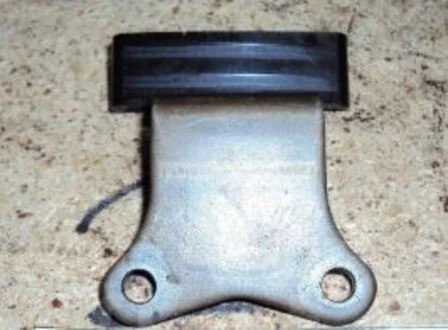 Успокоитель цепи грм TOYOTA 13562-47020