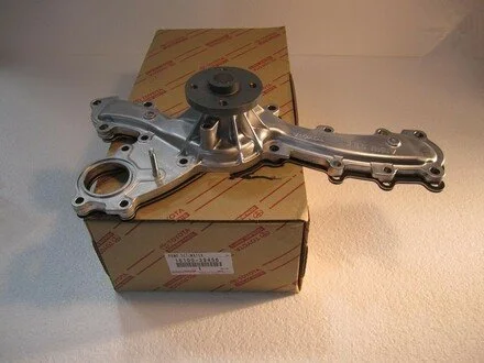 Насос водяной TOYOTA 16100-39456