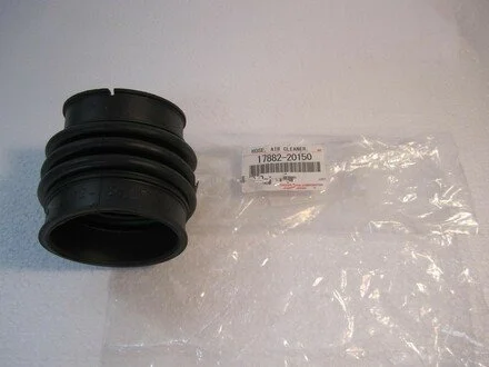 ПАТРУБОК ВОЗДУШНОГО ФИЛЬТРА CAMRY 3.0 08.2001-11.2006 TOYOTA 17882-20150