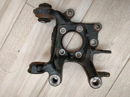 Кулак поворотный TOYOTA 4230542020