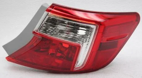 Ліхтар задній комбінований в зборі TOYOTA 8155006470