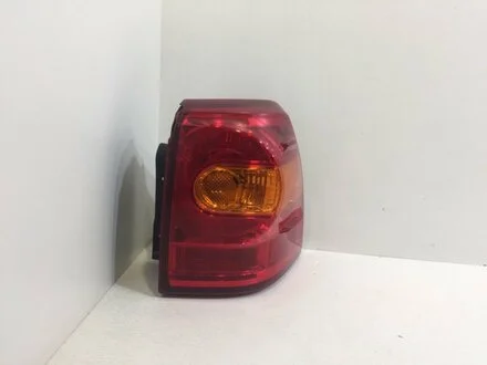 Ліхтар задній комбінований в зборі TOYOTA 81551-60A80
