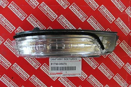 Указатель поворота TOYOTA 81730-05070