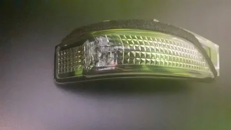 Указатель поворота TOYOTA 81731-02120