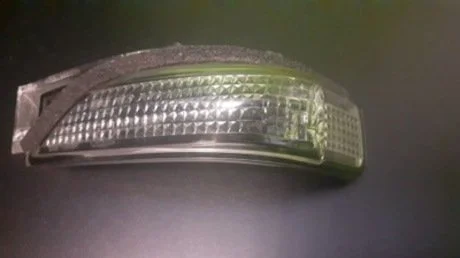 Указатель поворота TOYOTA 81741-02040