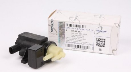 Клапан електромагнітний управління кпп для ваккумної системи AUTOMOTIVE TRUCKTEC 02.42.317 (фото 1)