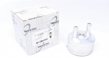 Радіатор масляний AUTOMOTIVE TRUCKTEC 07.18.041 (фото 1)
