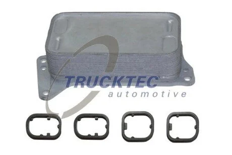 Радіатор мастила BMW X3 10- TRUCKTEC 0818022