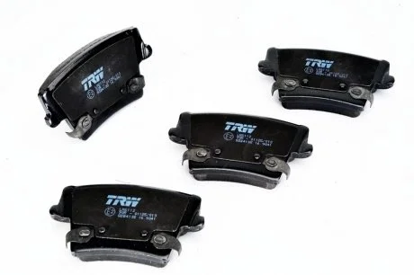 Тормозные колодки TRW GDB4135