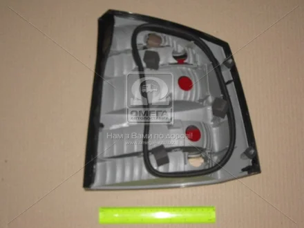 Ліхтар зад. лев. OP VECTRA C 02-05 TYC 11-A318-A1-2B