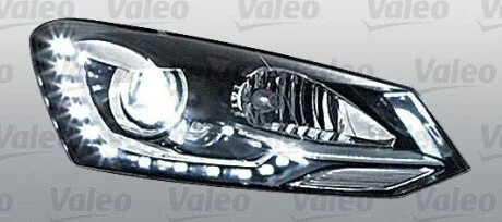 Фара автомобильная Valeo 044451 (фото 1)