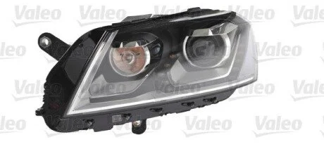 Фара автомобільна Valeo 044510
