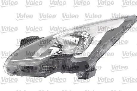 Фара автомобильная Valeo 045278