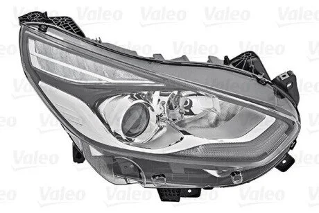 Фара автомобильная Valeo 046674