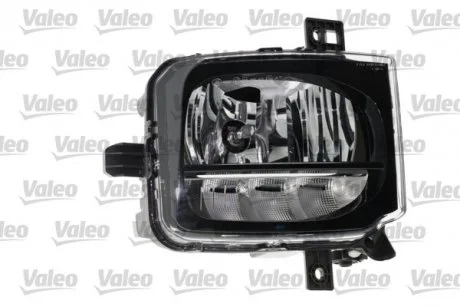 Противотуманная фара передняя Valeo 047433