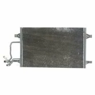 Радіатор кондиціонера Valeo 814030