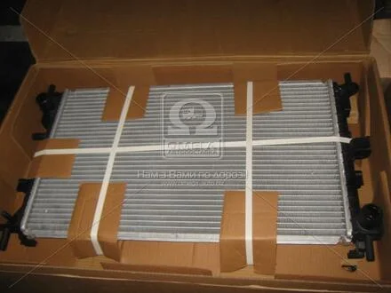 Радиатор FOCUS 14/6/8 MT +AC 98-05 Van Wezel 18002264