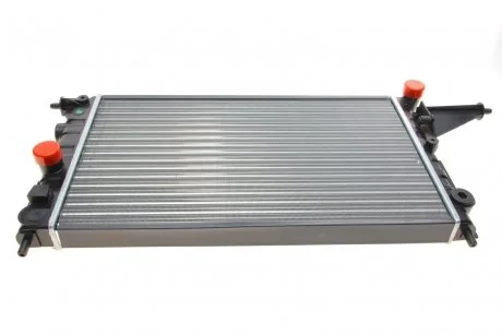 Радіатор VECTRA A 1.4/1.6 MT 88-95 Van Wezel 37002161