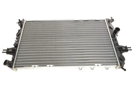 Радіатор, охолодження двигуна Van Wezel 37002293