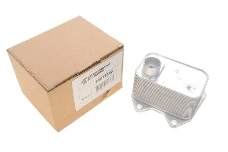 Радиатор масляный (выр-во) Van Wezel 58013723