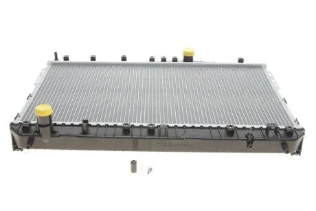 Радиатор NUBIRA/LACETTI MT 03- Van Wezel 81002073