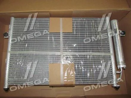 Конденсор кондиціонера HYUNDAI GETZ MT ALL 02- Van Wezel 82005087