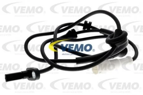 Датчик, частота вращения колеса VEMO V24-72-0240