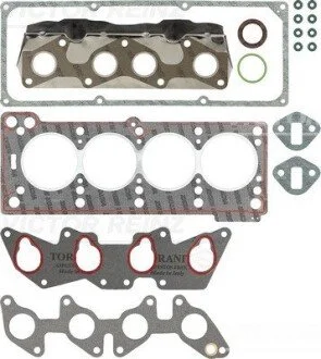 Комплект прокладок двигателя PKW RENAULT Clio 90- VICTOR REINZ 02-31620-01