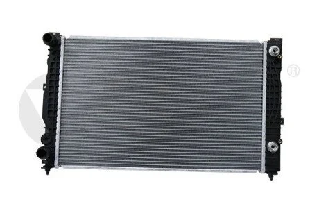 Радиатор VW Passat (96-05)/Audi A4 (95-06),A6 (97-05) Vika 11210135701