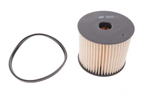 Фильтр топливный (PE 816/4) WIX FILTERS WF8256